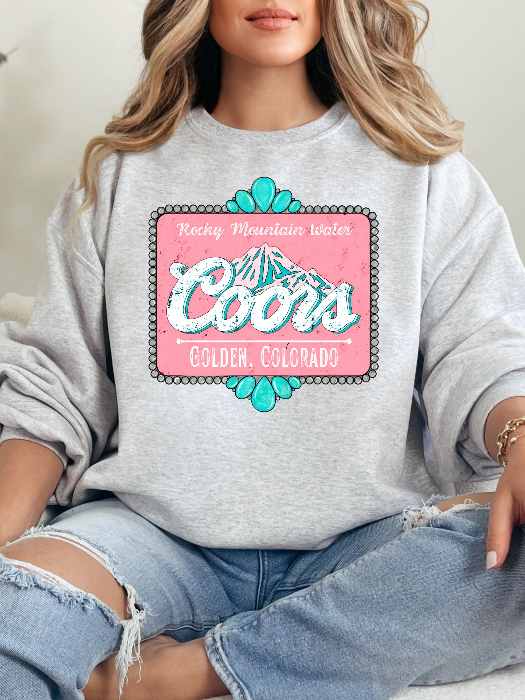 Rocky Mountain High Graphic Crewneck in Grey