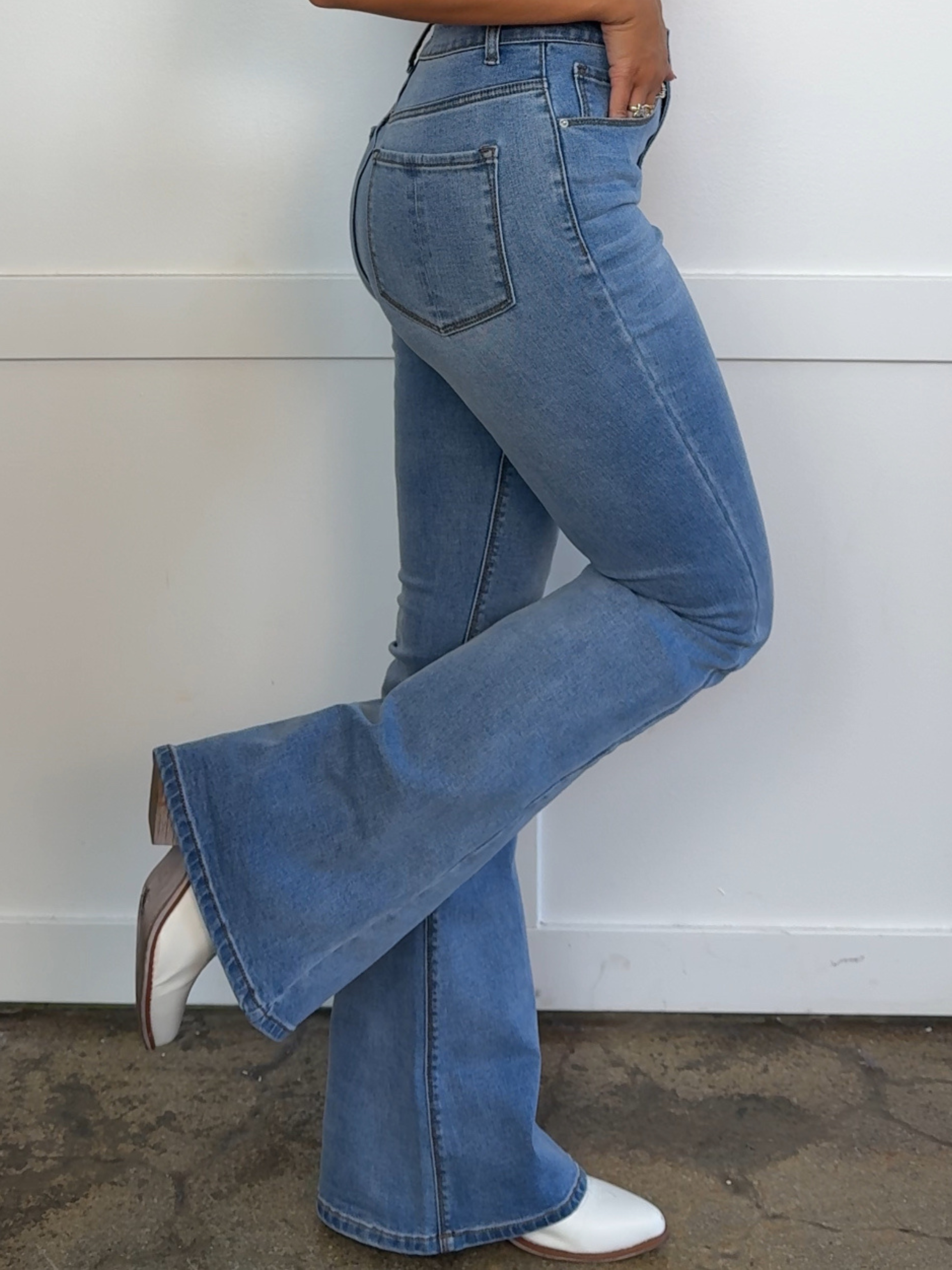 Danny Medium Wash Flare Jeans – High Rise Stretch Denim