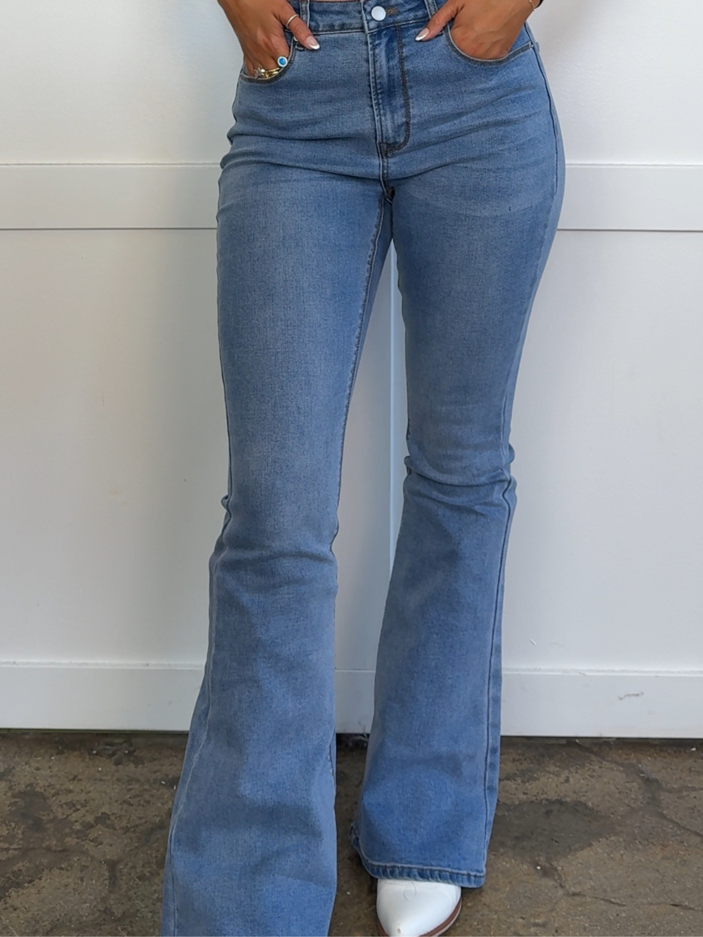 Danny Medium Wash Flare Jeans – High Rise Stretch Denim