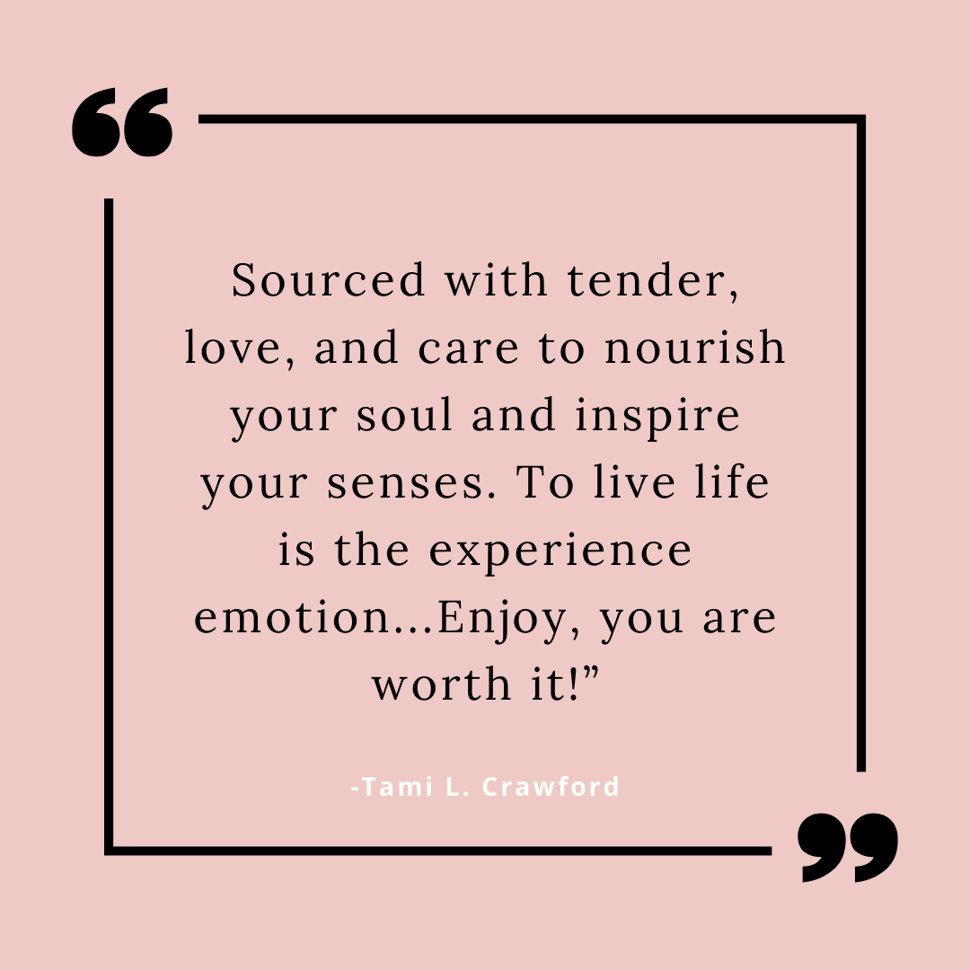 Amber Noir - Sandalwood Soy Candle