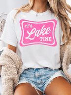 Lake Time Graphic Tee printed on premium Comfort Colors 100% cotton featuring an exclusive Willow Boutique design, perfect for lake weekends, boating, camping, and relaxed summer style. T-Shirt in White