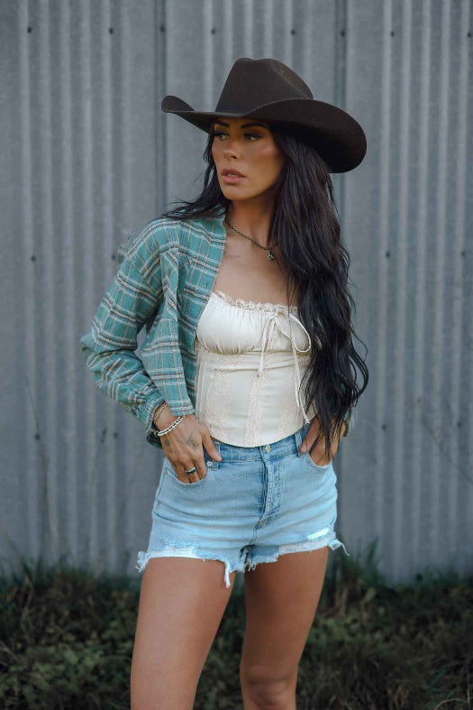 Fun in the Sun Short Bundle – Denim Shorts + Graphic Tee Outfit (1 Willow Short + 1 Graphic Tee)