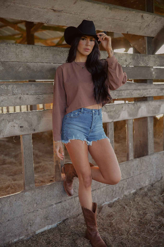 Fun in the Sun Short Bundle – Denim Shorts + Graphic Tee Outfit (1 Willow Short + 1 Graphic Tee)