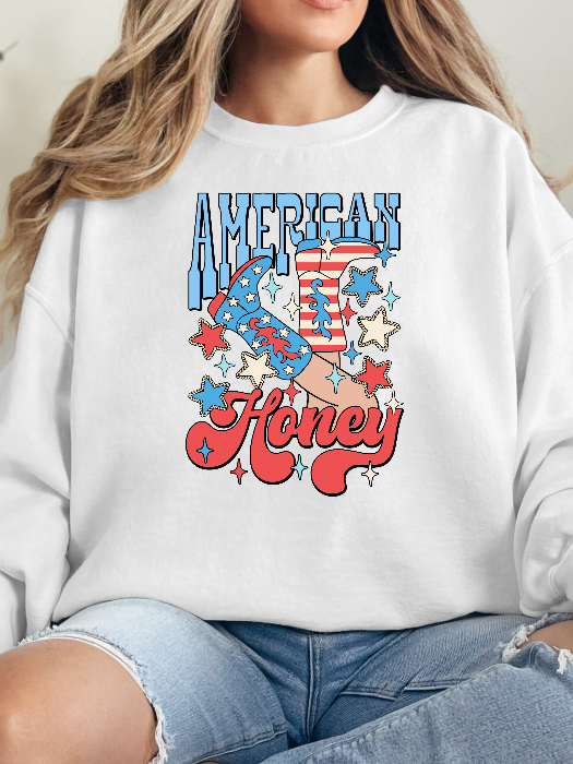 American Honey Graphic Tee printed on premium Comfort Colors 100% cotton featuring an exclusive Willow Boutique western-inspired design, perfect for country concerts, Nashville trips, rodeos, and everyday country style. Crewneck in White