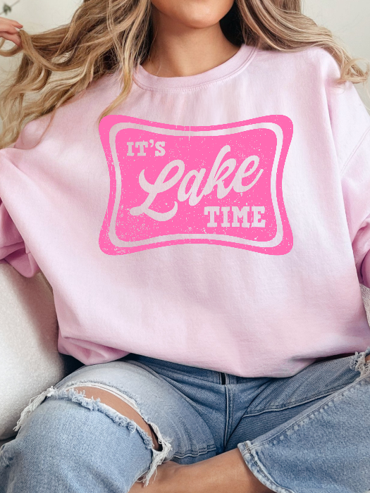 Lake Lake Time Graphic Tee printed on premium Comfort Colors 100% cotton featuring an exclusive Willow Boutique design, perfect for lake weekends, boating, camping, and relaxed summer style. Crewneck in Light Pink