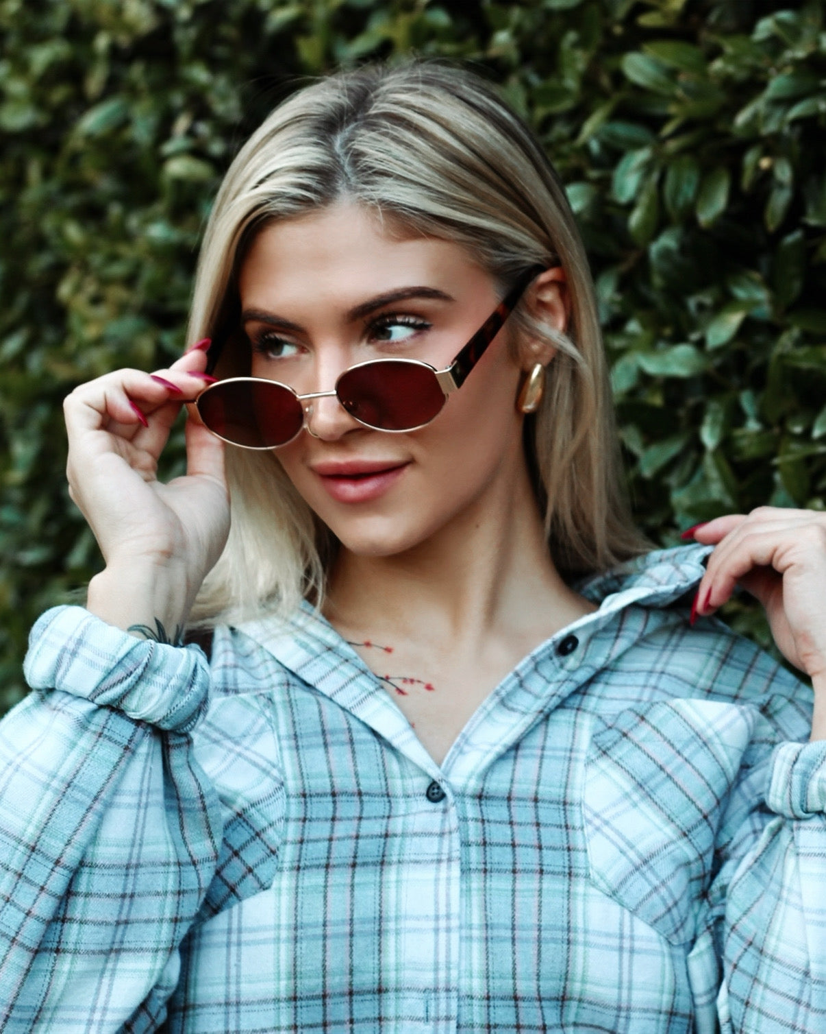 Rory Cropped Plaid Flannel – Raw Hem Button Down