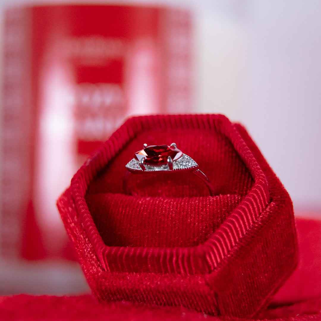Cozy Hearth Candle & Bath Bomb Gift Set with Hidden Rings | Fragrant Jewels Self-Care Collection
