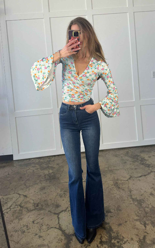Fiona High Waisted Bell Bottom Flare Jeans – Medium Wash Denim
