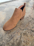 Zayne Tan Pointed Ankle Booties – Western Heeled Boots