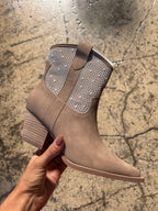 Cannes Pearl Embroidered Ankle Booties – Pointed Western Boots