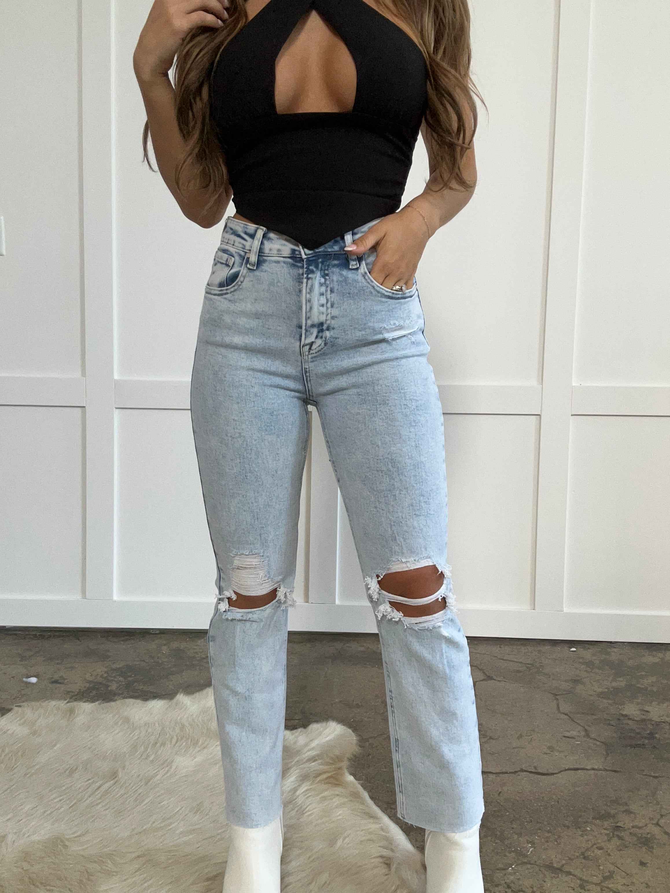 Annie High Rise Crop Straight Jeans – Acid Light Wash