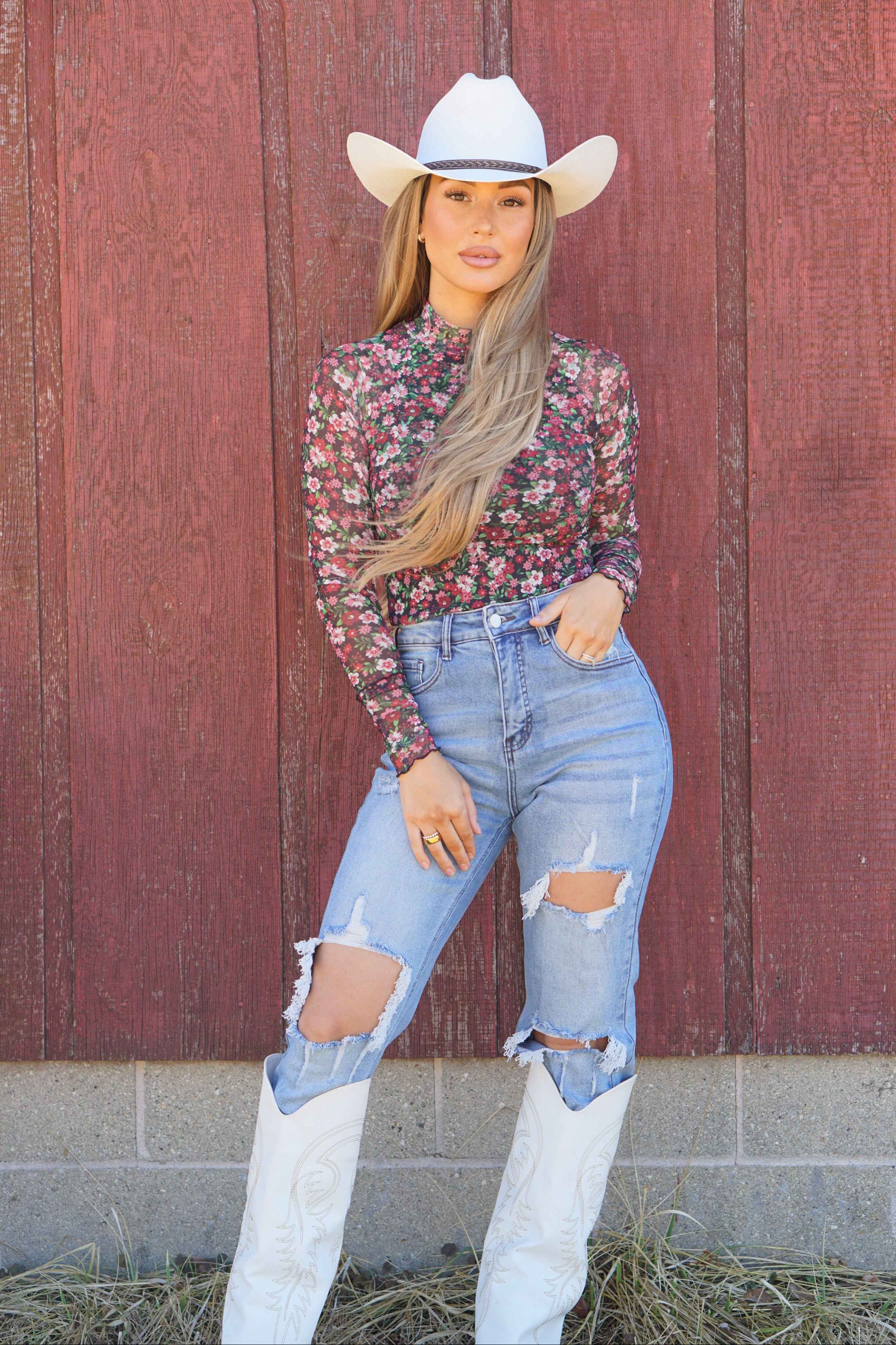 Lindsey Distressed Boyfriend Jeans – Medium Wash Stretch Denim