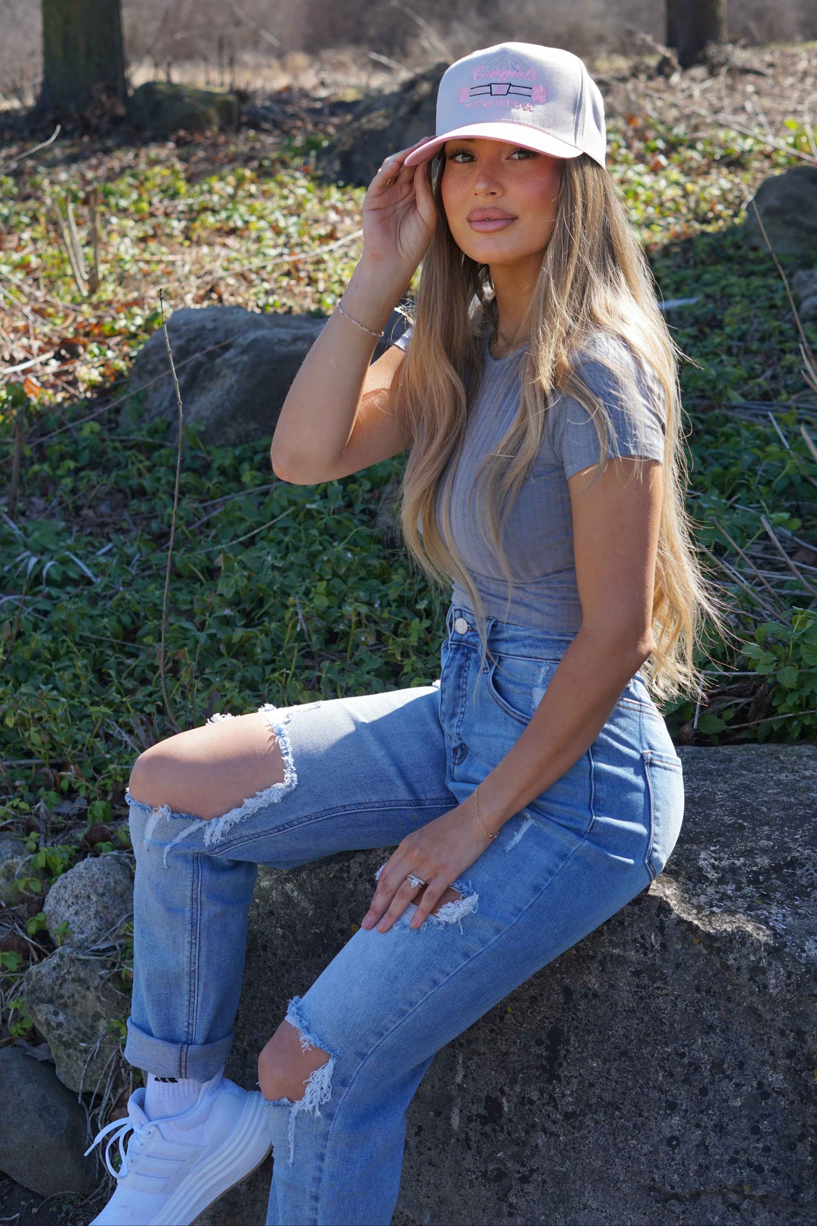 Lindsey Distressed Boyfriend Jeans – Medium Wash Stretch Denim
