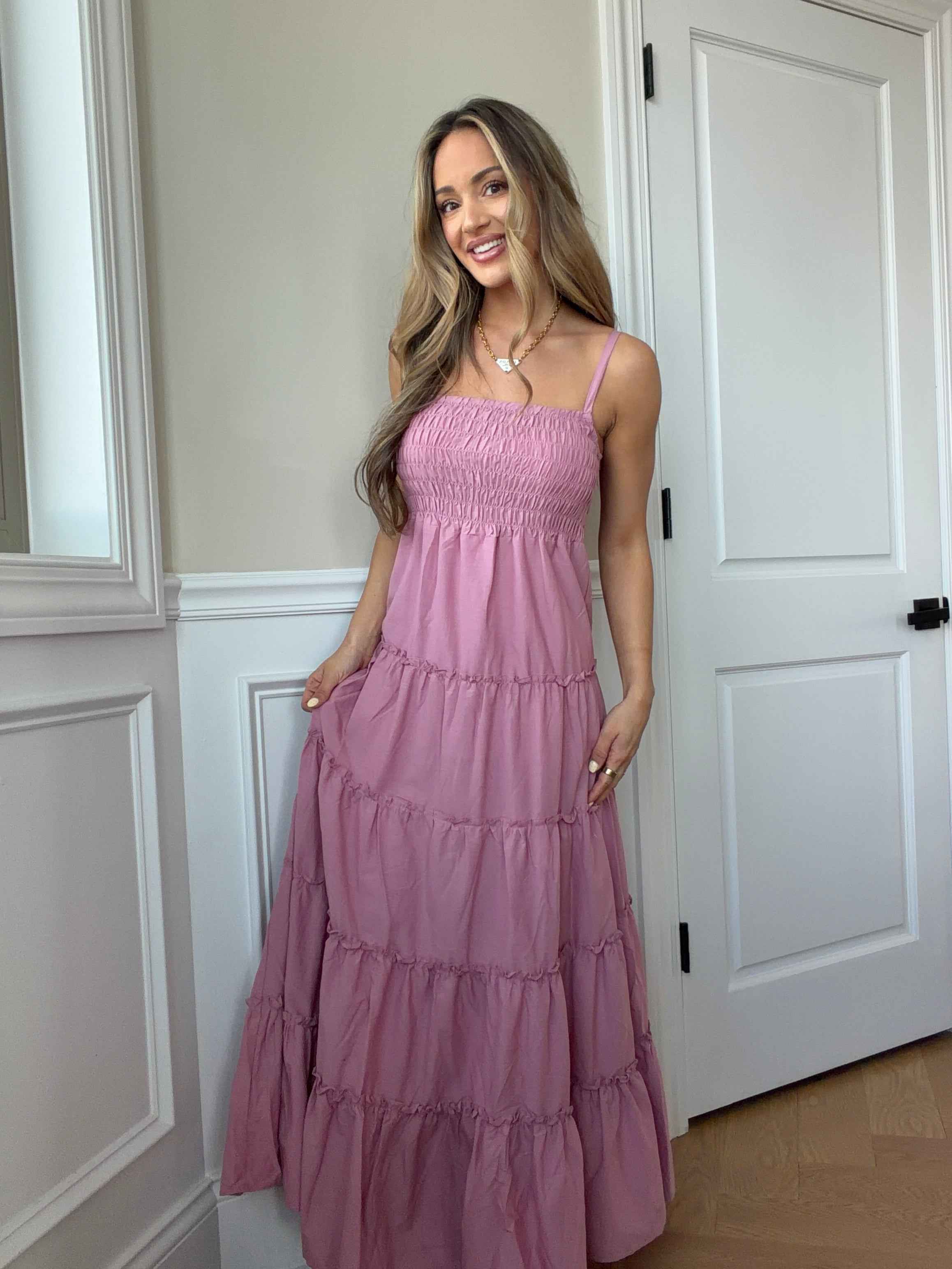 Alicia Summer Dress – Flowy Ruched Waist Maxi Dress