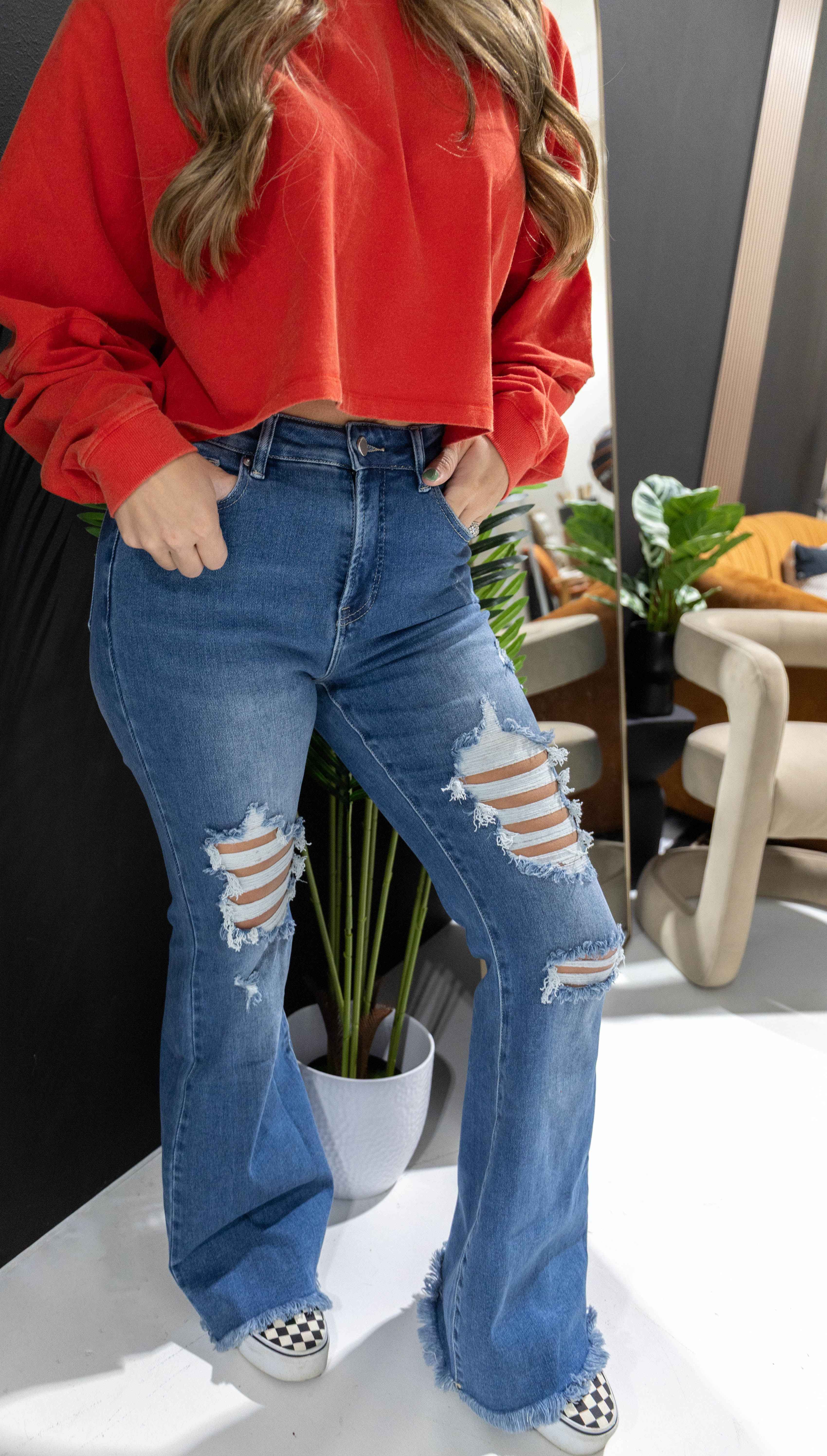 Viral Lainey Tummy Control Flare Jeans – High Waisted Distressed Denim