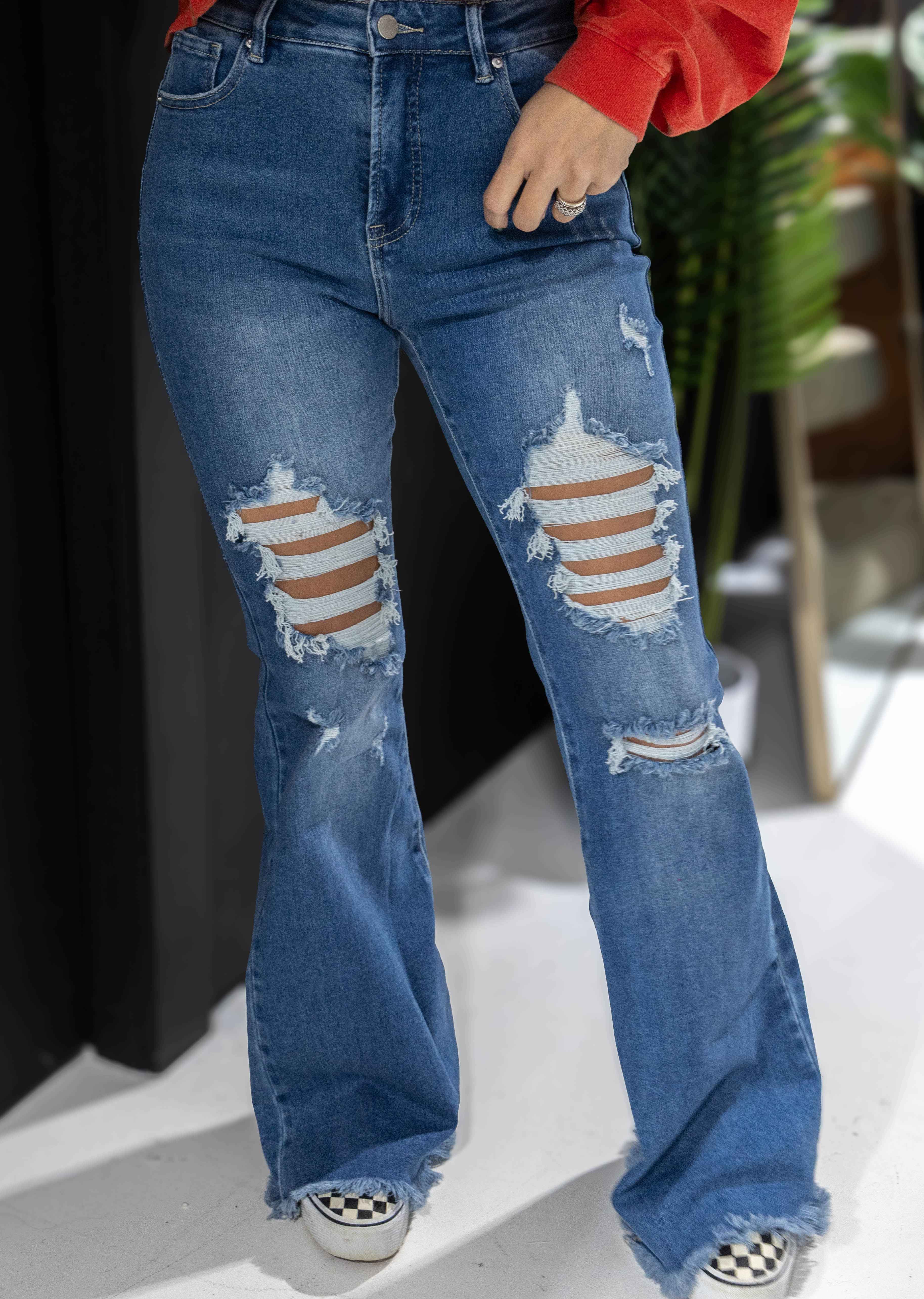 Viral Lainey Tummy Control Flare Jeans – High Waisted Distressed Denim