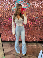 Fiona High Waisted Bell Bottom Flare Jeans – Light Wash