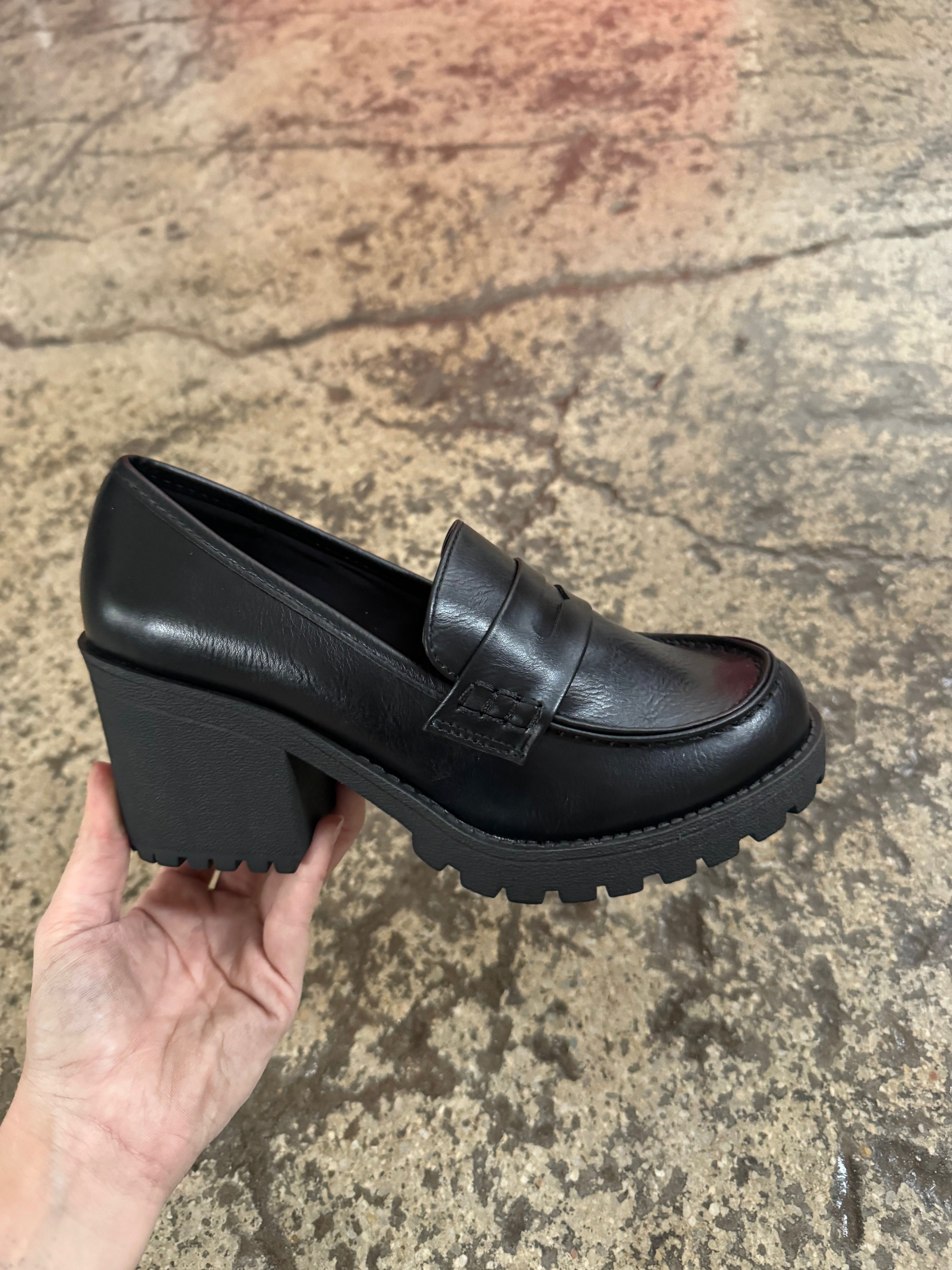 Mary Jane Chunky Block Heels – Vintage Style Platform Heels