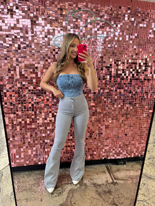 Fiona High Waisted Bell Bottom Flare Jeans in a light grey wash featuring a flattering high-rise waist, premium stretch denim, and dramatic bell bottom flare legs for a stylish retro-inspired boutique look.