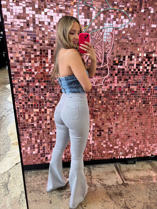 Fiona High Waisted Bell Bottom Flare Jeans in a light grey wash featuring a flattering high-rise waist, premium stretch denim, and dramatic bell bottom flare legs for a stylish retro-inspired boutique look.