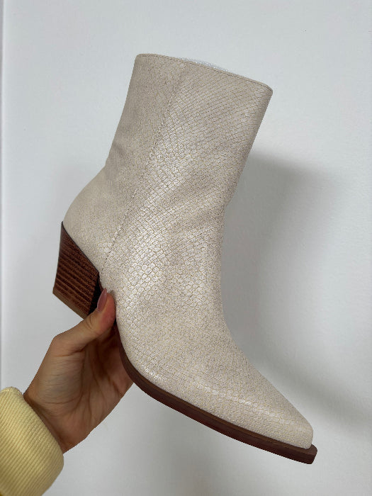 Miley Snake Print Western Boots – Pointed Low Calf Boots