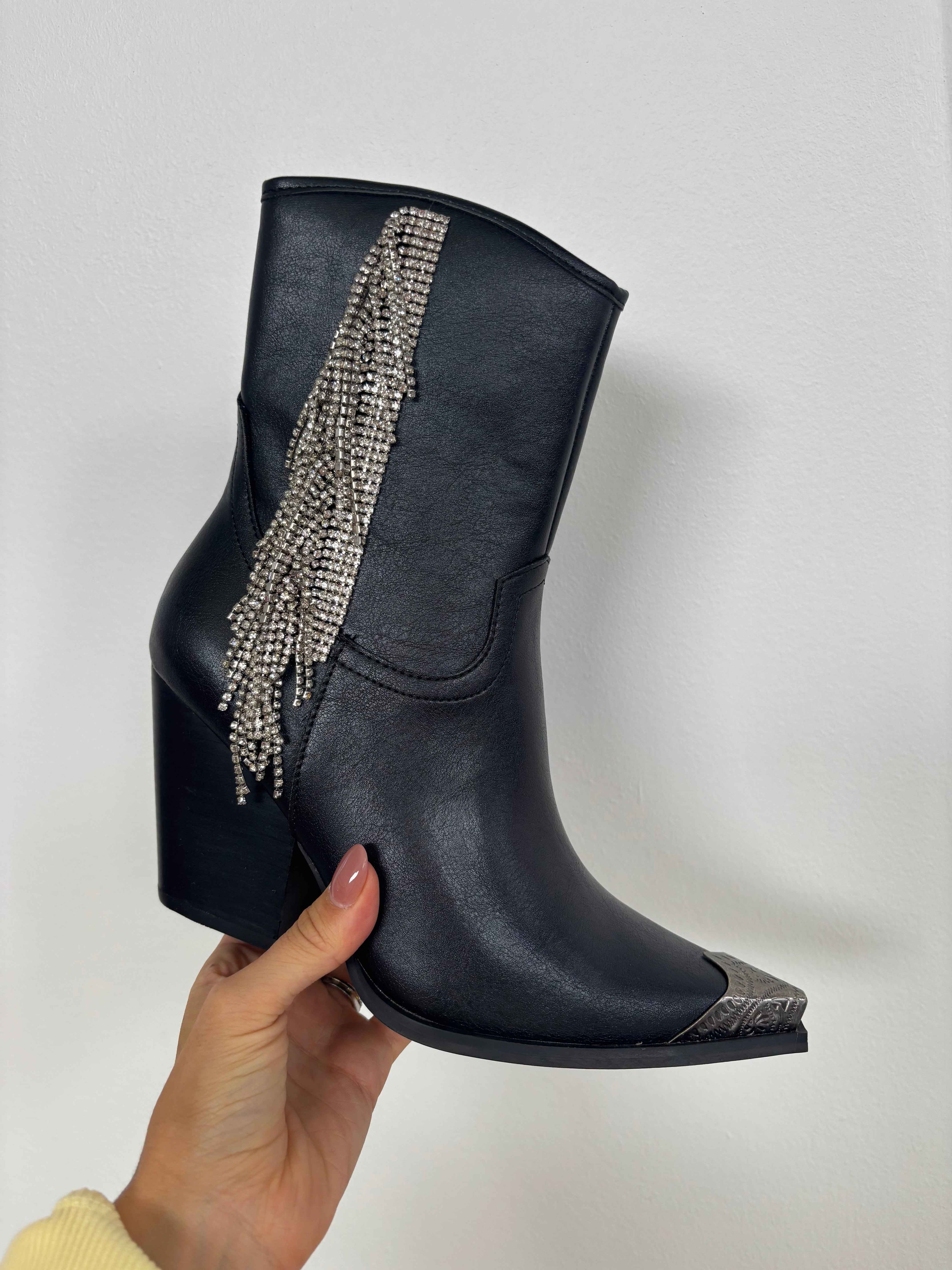 Kai Rhinestone Fringe Cowgirl Boots – Black Studded Western Boots
