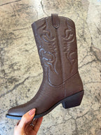 Delaney Embroidered Heeled Mid-Calf Cowgirl Boots in dark tan featuring classic western embroidery, a pointed toe, stacked block heel, pull-on design, and mid-calf silhouette for timeless country style.