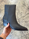 Miley Snake Print Western Boots – Pointed Low Calf Boots