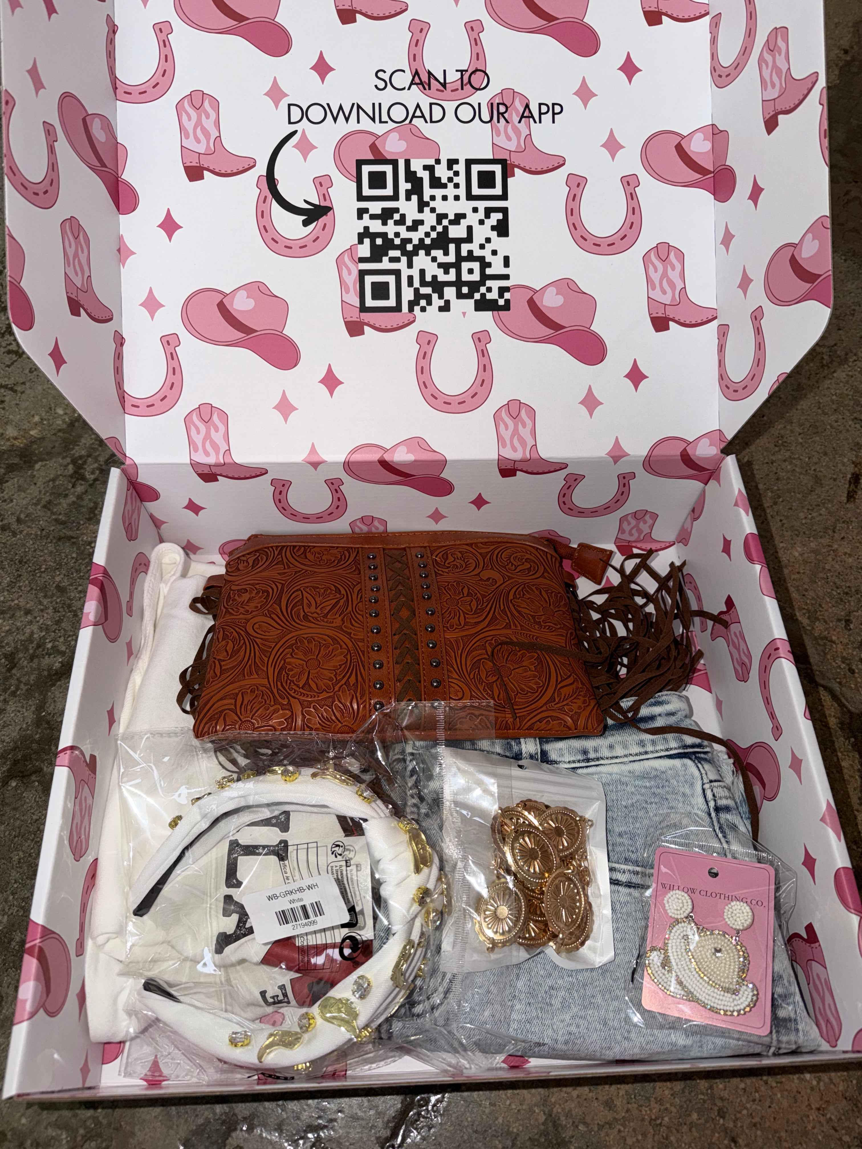 Willow Clothing Co. Country Concert Mystery Box – Western Outfit Bundle