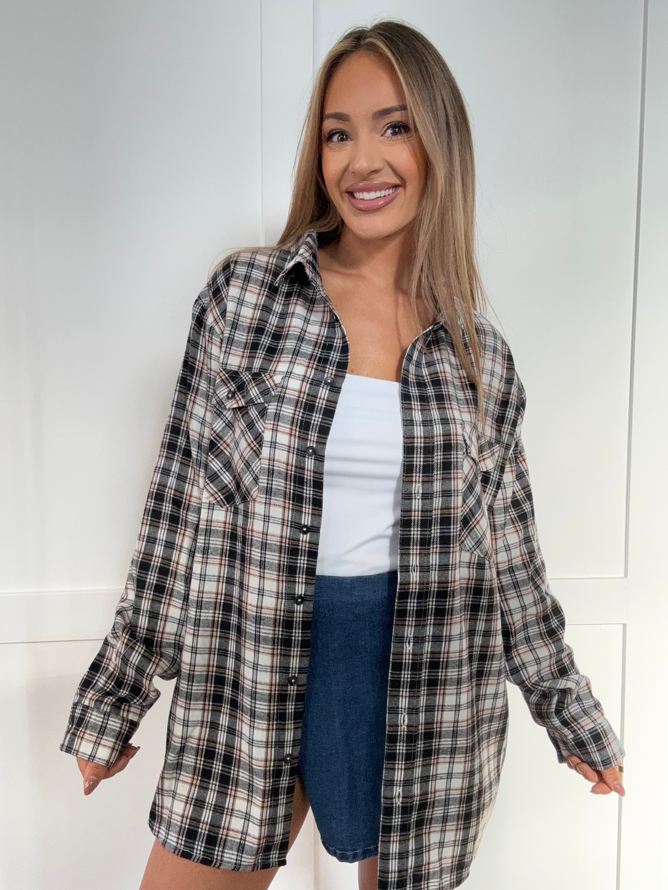 Crisp Breeze Oversized Plaid Flannel Shirt – Button Down