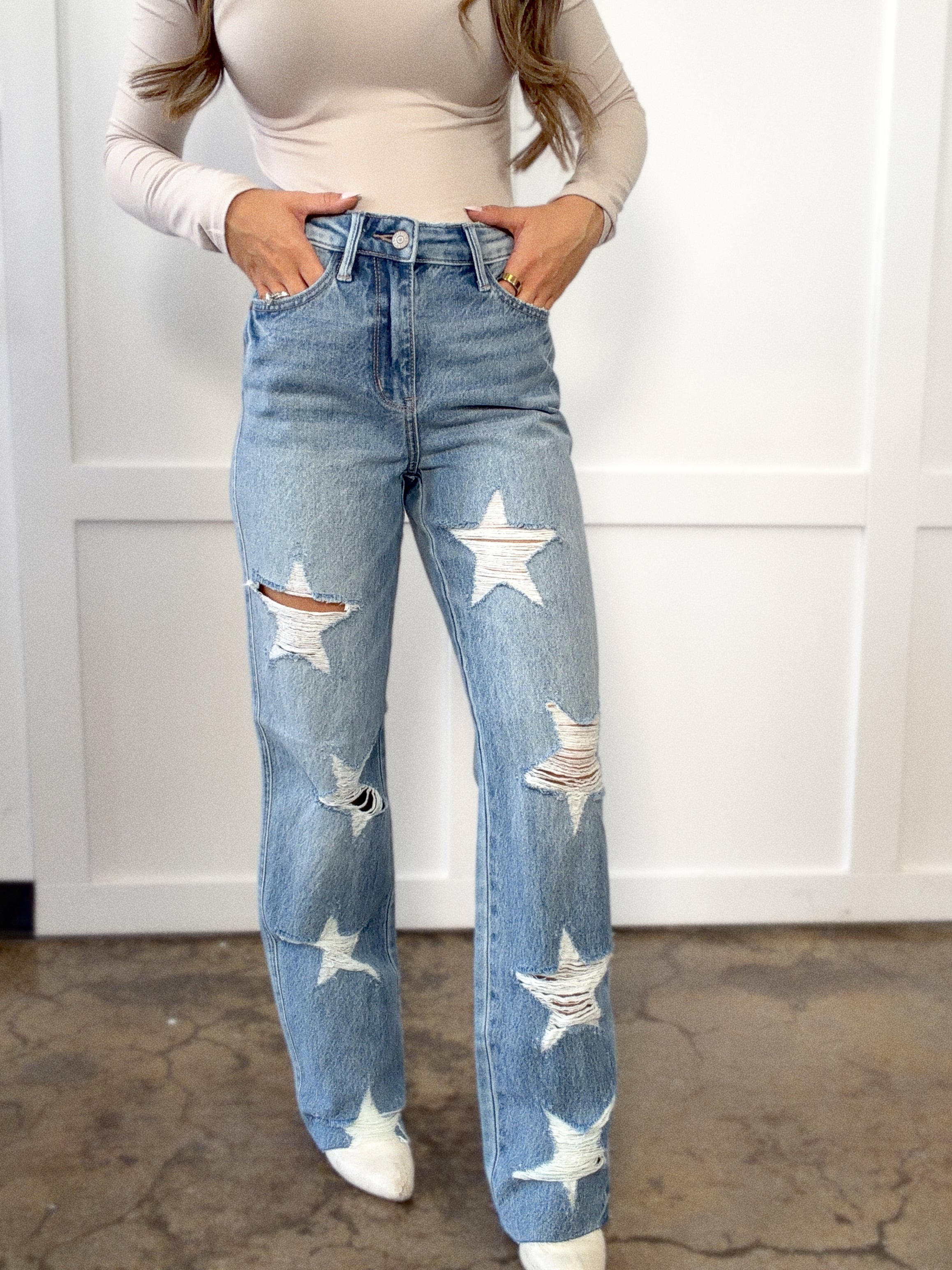 Shoot For The Stars Straight Leg Jeans – Star Distressed Denim