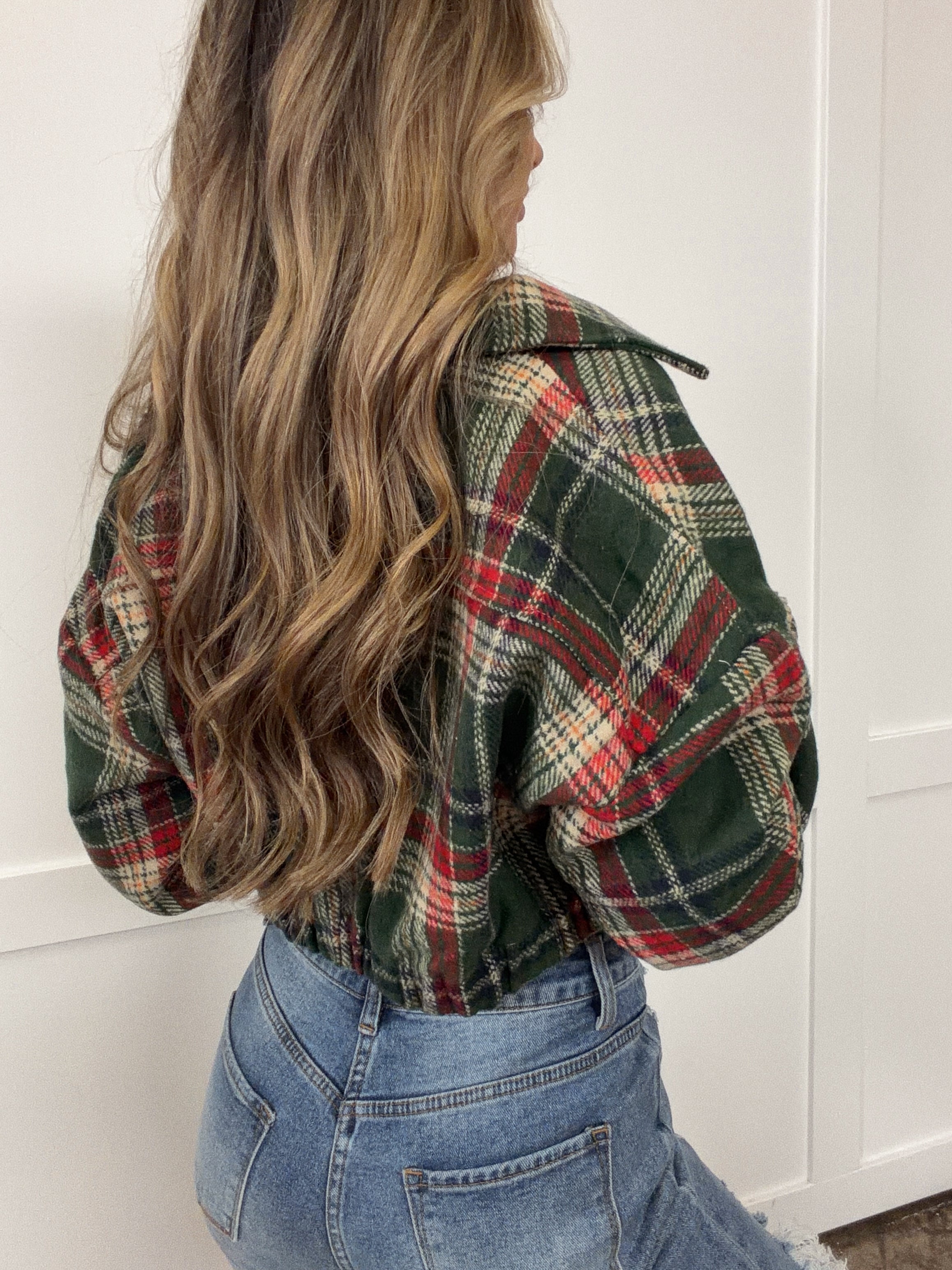 Mistletoe Moments Cropped Plaid Jacket – Flannel Shacket