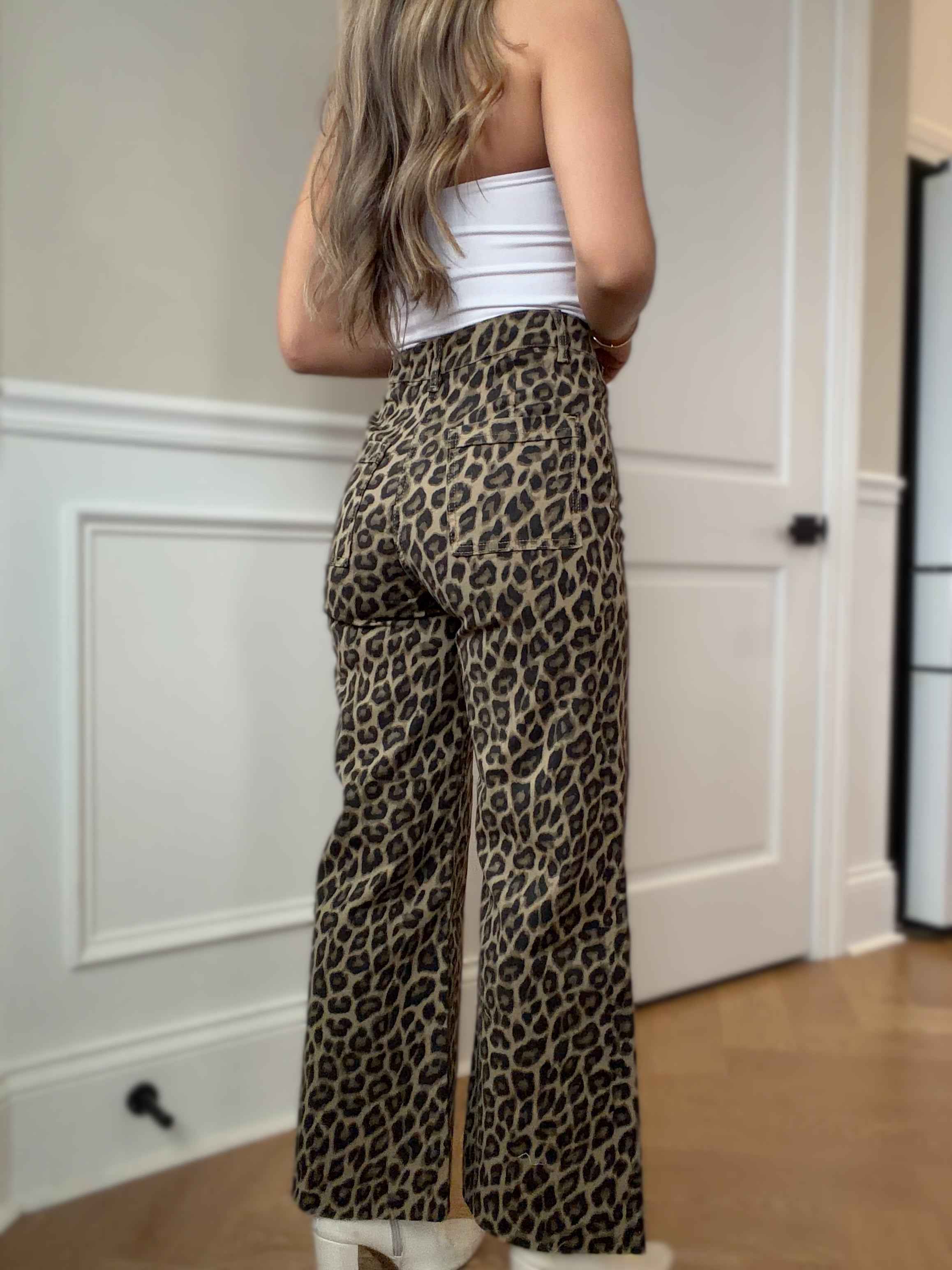Raven High Rise Cropped Wide Leg Denim Pants – Raw Hem