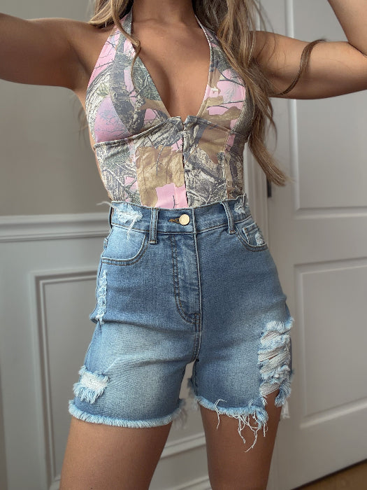 Breanne Distressed High Rise Shorts – Medium Wash Denim