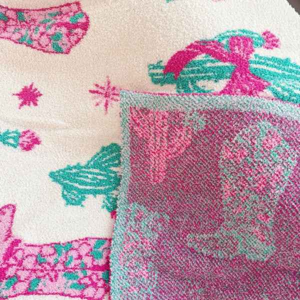 Western Whimsy Cozy Blanket – Soft Western Throw Blanket